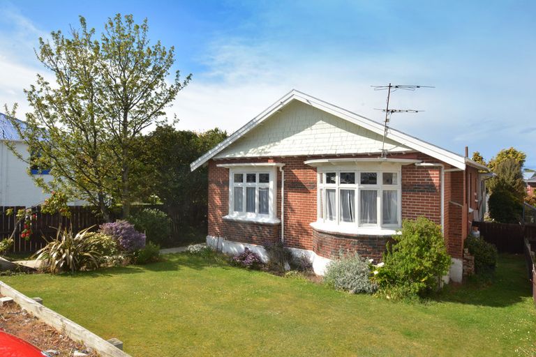 Photo of property in 132 Musselburgh Rise, Musselburgh, Dunedin, 9013