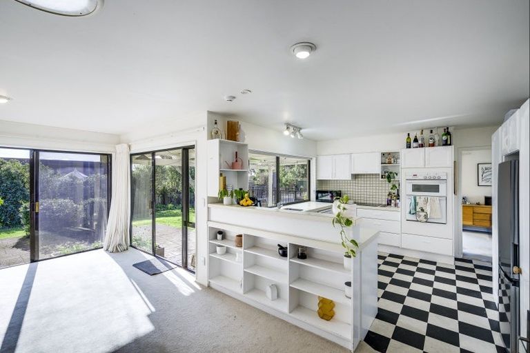 Photo of property in 62 Iona Road, Havelock North, 4130