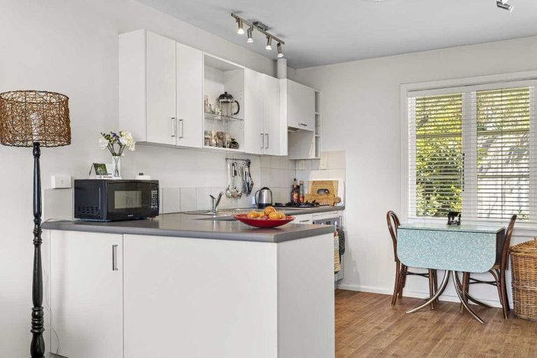 Photo of property in 25a Gleneagles Terrace, Ilam, Christchurch, 8053