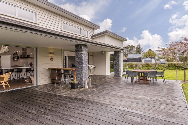 Photo of property in 184 High Street, Oxford, 7430