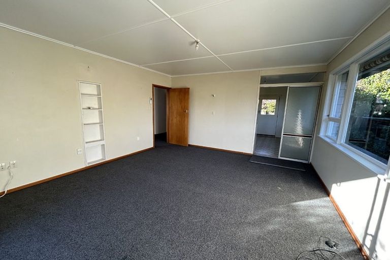 Photo of property in 2/12 Cornwall Place, Stoke, Nelson, 7011