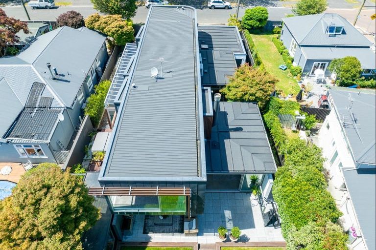 Photo of property in 53 Hawthorne Street, Strowan, Christchurch, 8052