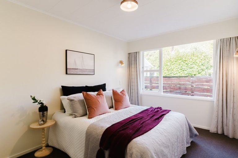 Photo of property in 288 Riverside Drive, Waterloo, Lower Hutt, 5011