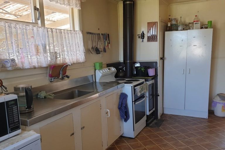 Photo of property in 4 Maraeroa Road, Mamaku, 3020