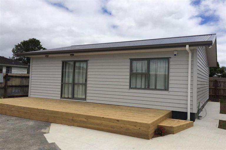 Photo of property in 71 John Walker Drive, Manurewa, Auckland, 2102