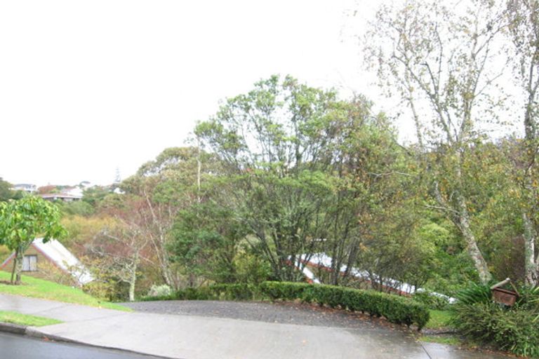Photo of property in 10 Montressor Place, Howick, Auckland, 2014