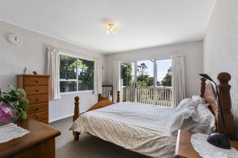 Photo of property in 223a Titirangi Road, Titirangi, Auckland, 0604