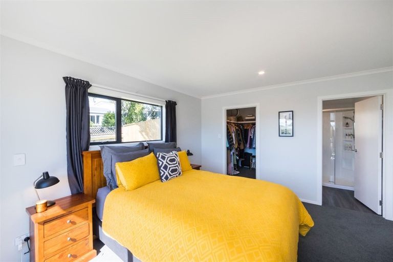 Photo of property in 5 Poplar Grove, Feilding, 4702