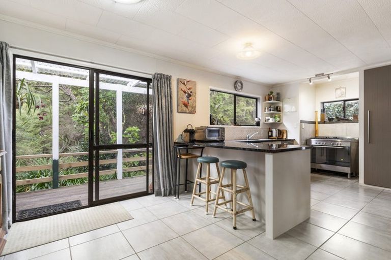 Photo of property in 896a Hikuai Settlement Road, Pauanui, Hikuai, 3579