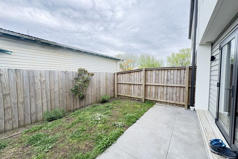 Photo of property in 2/112 Burke Street, Sydenham, Christchurch, 8023