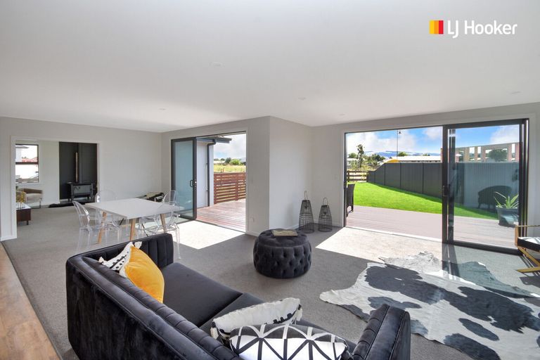 Photo of property in 44 Owhiro Avenue, Mosgiel, 9024