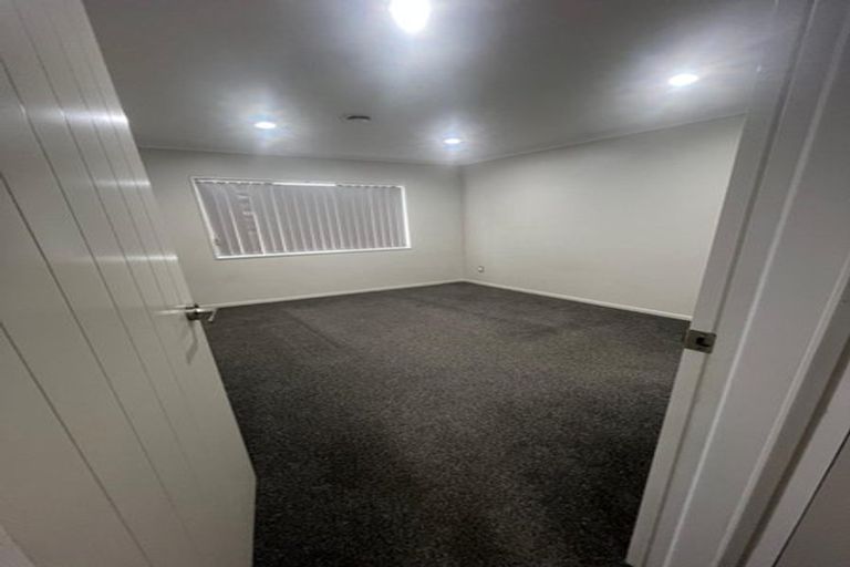 Photo of property in 21c Derrimore Heights, Clover Park, Auckland, 2019