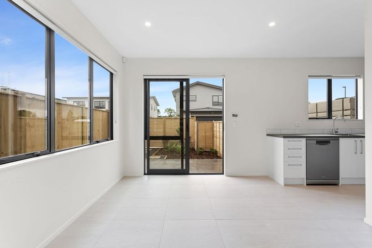 Photo of property in 7 Pahi Lane, Manurewa, Auckland, 2102