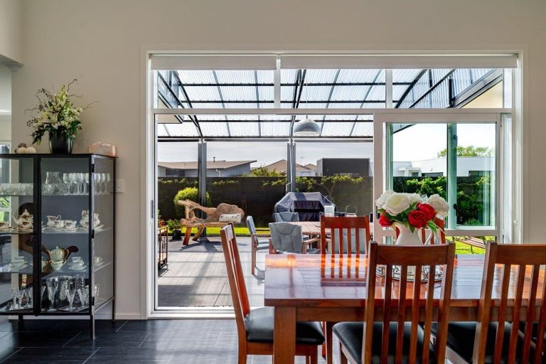 Photo of property in 2 Morocco Terrace, Kelvin Grove, Palmerston North, 4414