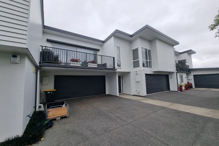 Photo of property in 2/62 London Street, Richmond, Christchurch, 8013