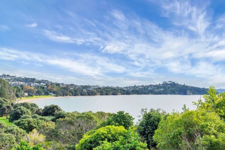 Photo of property in 10 Ardern Avenue, Stanmore Bay, Whangaparaoa, 0932