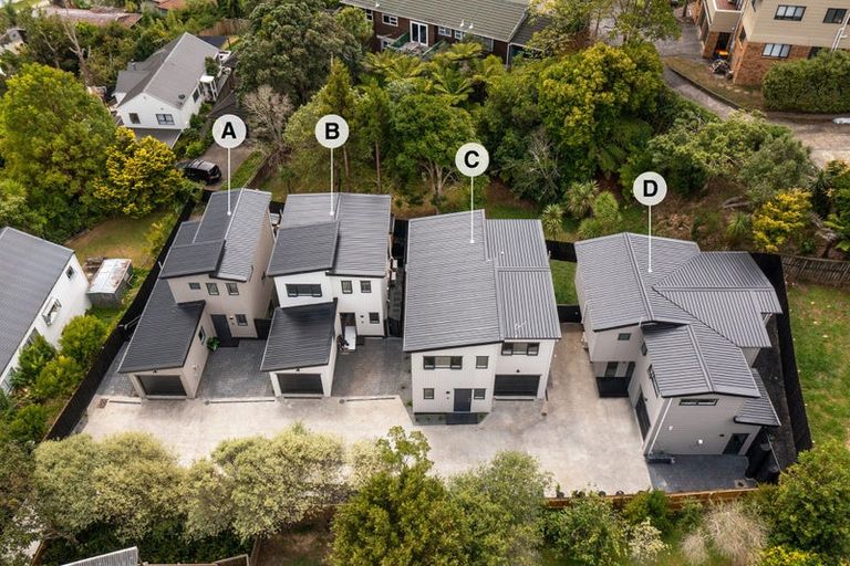 Photo of property in 11a Dianthus Place, Browns Bay, Auckland, 0630