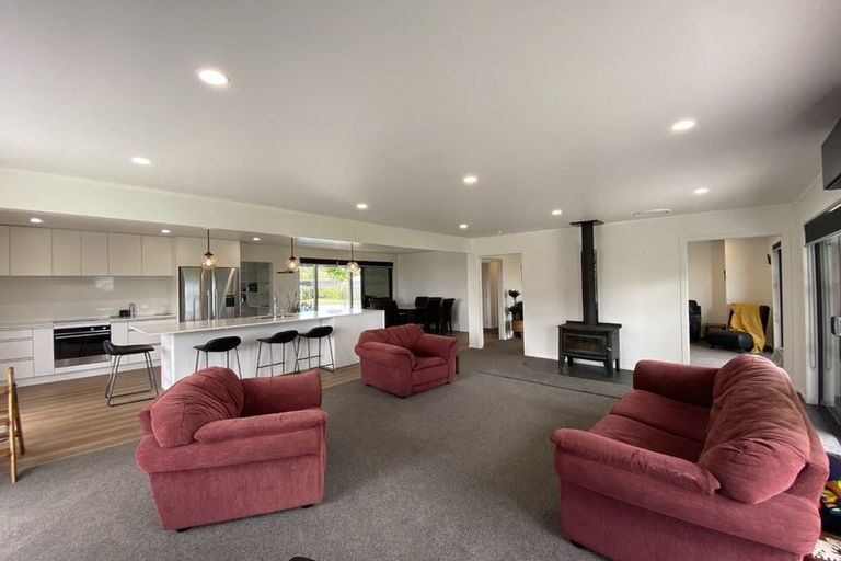 Photo of property in 782 Mangorei Road, Mangorei, New Plymouth, 4371