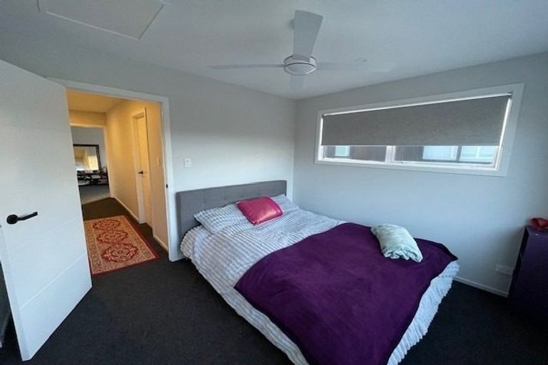 Photo of property in 48 Koreke Close, Kenepuru, Porirua, 5022