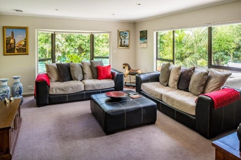 Photo of property in 7 Molyneux Close, Whitby, Porirua, 5024