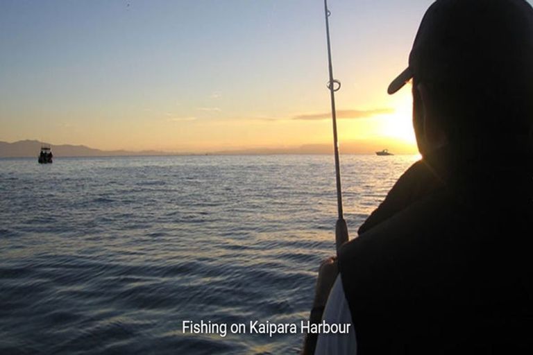 Photo of property in 2 Kanono Way, Helensville, 0800