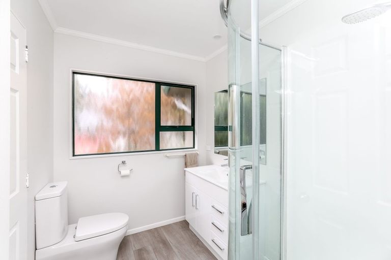 Photo of property in 9 Sandel Rise, Merrilands, New Plymouth, 4312