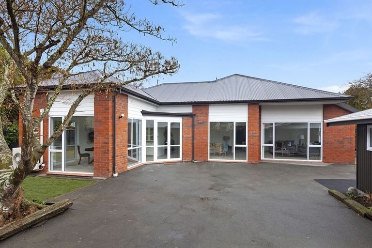 Photo of property in 88a Memorial Avenue, Ilam, Christchurch, 8053