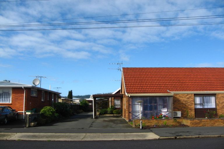 Photo of property in 9b Tay Street, Mosgiel, 9024