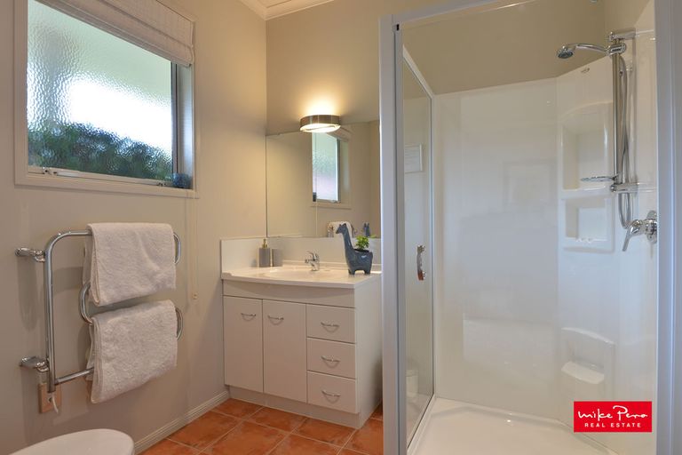 Photo of property in 254a Ngunguru Road, Glenbervie, Whangarei, 0173