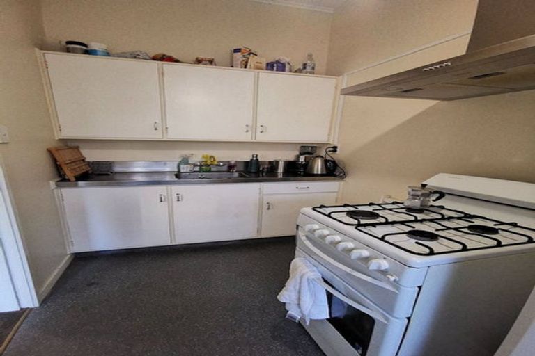 Photo of property in 1/29 Clifton Terrace, Kelburn, Wellington, 6012