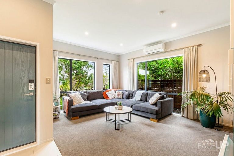 Photo of property in 42 Bomb Point Drive, Hobsonville, Auckland, 0616
