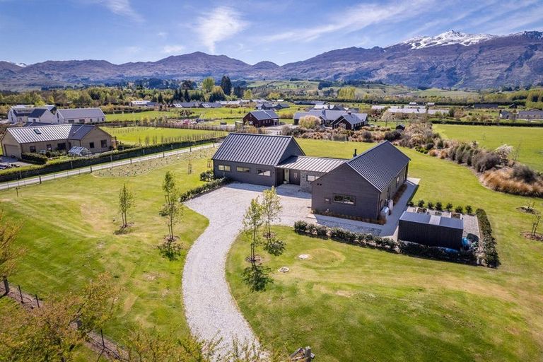 Photo of property in 221 Lower Shotover Road, Speargrass Flat, Queenstown, 9371