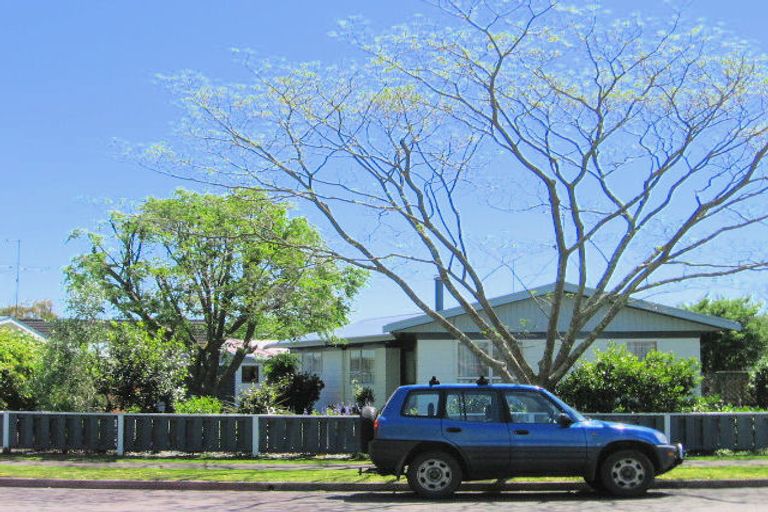 Photo of property in 309 Stout Street, Riverdale, Gisborne, 4010