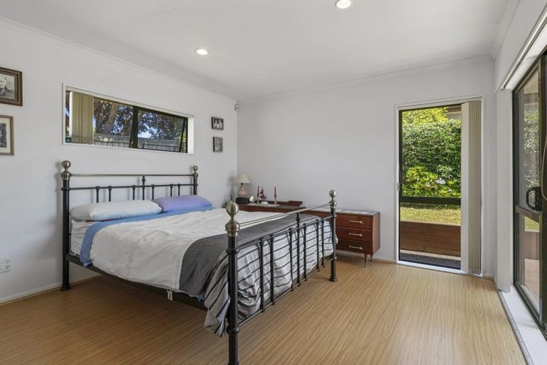 Photo of property in 11 Wentworth Park, Albany, Auckland, 0632
