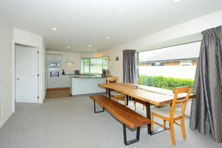 Photo of property in 10a Kumai Place, Sockburn, Christchurch, 8042