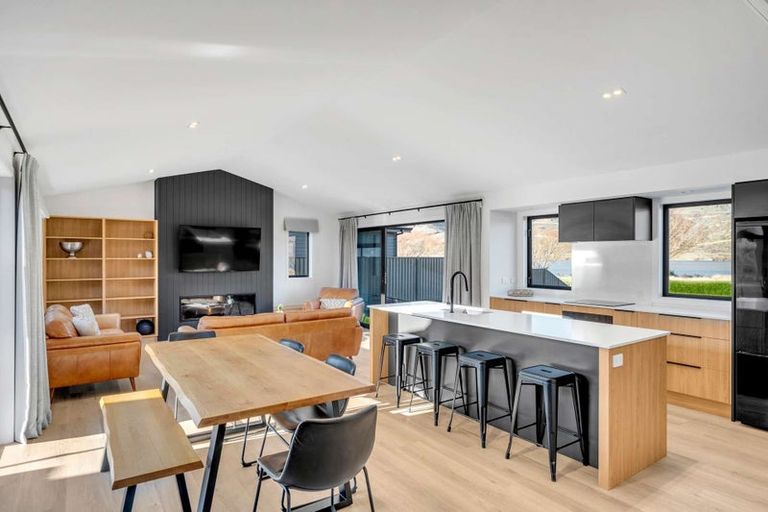 Photo of property in 14 Arion Court, Mount Pisa, Cromwell, 9383