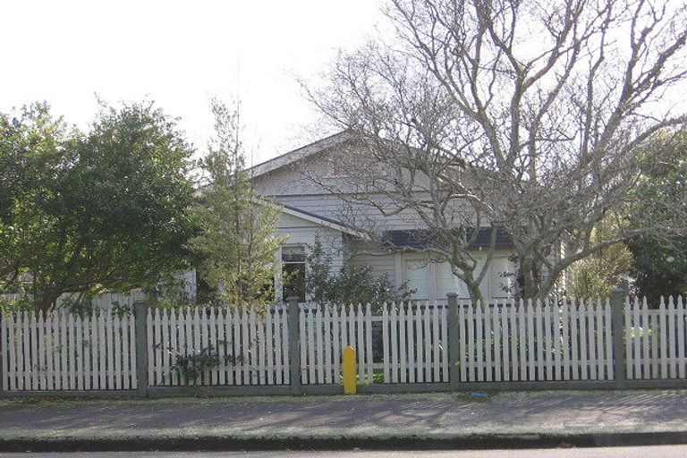 Photo of property in 257 Park Road, Hokowhitu, Palmerston North, 4410