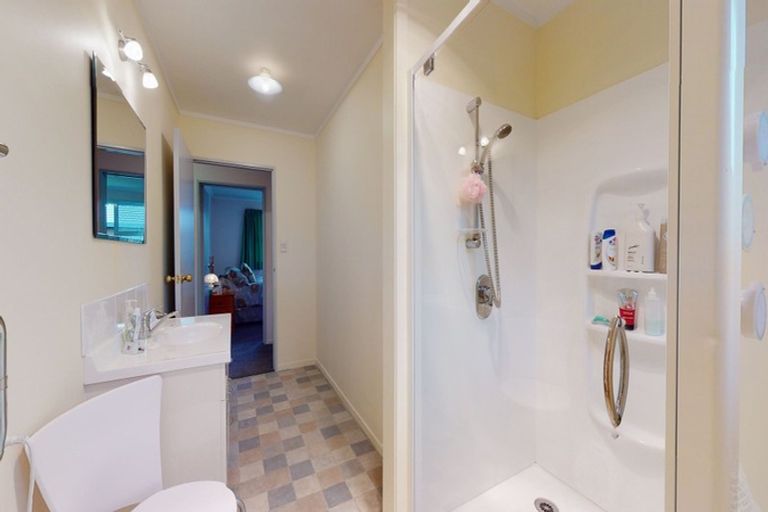 Photo of property in 32 Rolleston Street, Rakaia, 7710