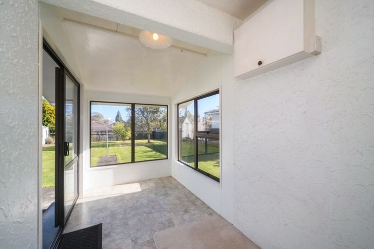Photo of property in 4 Lifford Place, Awapuni, Palmerston North, 4412