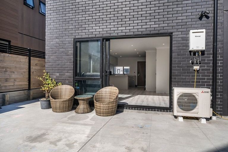 Photo of property in 11 Betty Boyes Street, Wallaceville, Upper Hutt, 5018