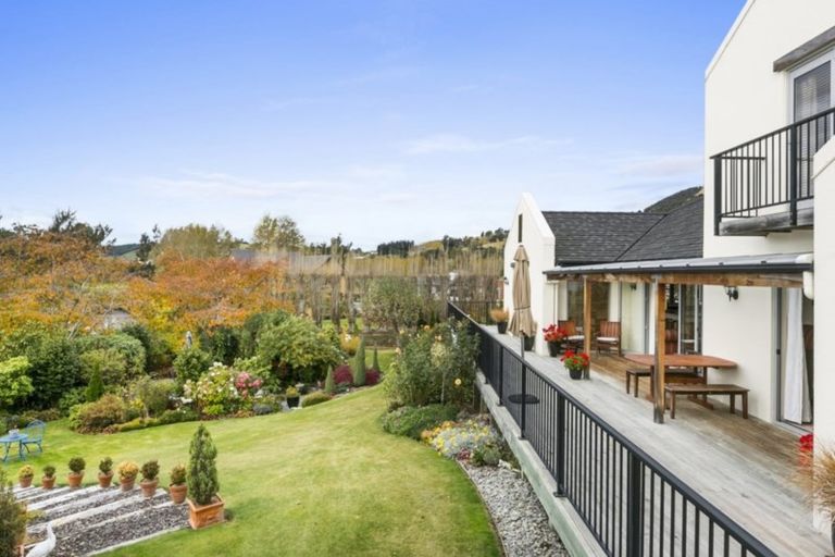 Photo of property in 17 Orchard Grove, East Taieri, Mosgiel, 9024