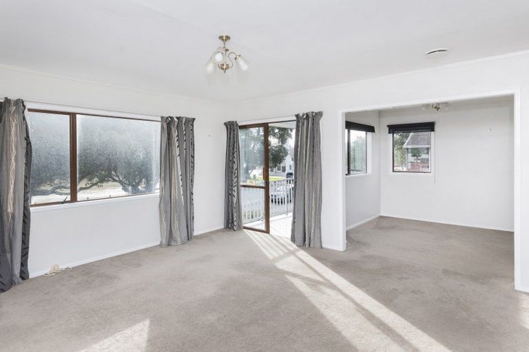 Photo of property in 65 Esplanade, Kaiti, Gisborne, 4010