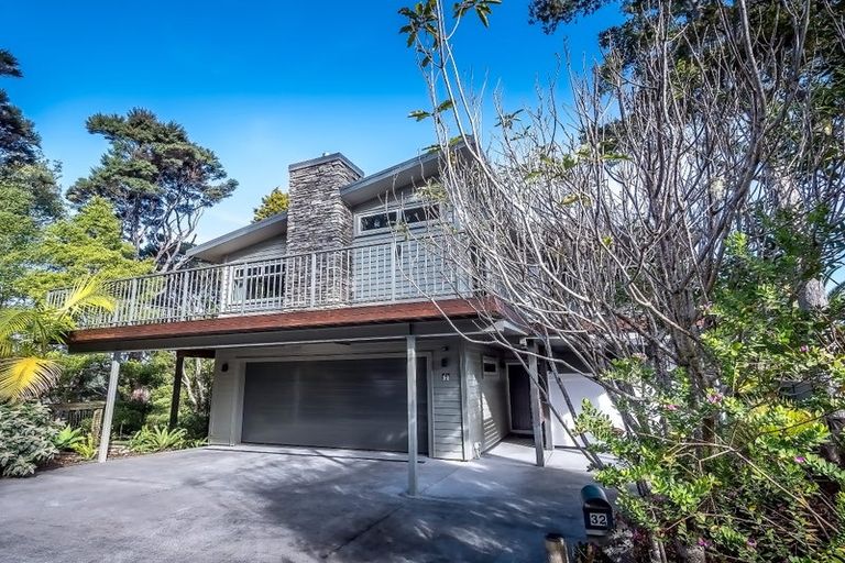 Photo of property in 32 Totara Heights Way, Paihia, 0200