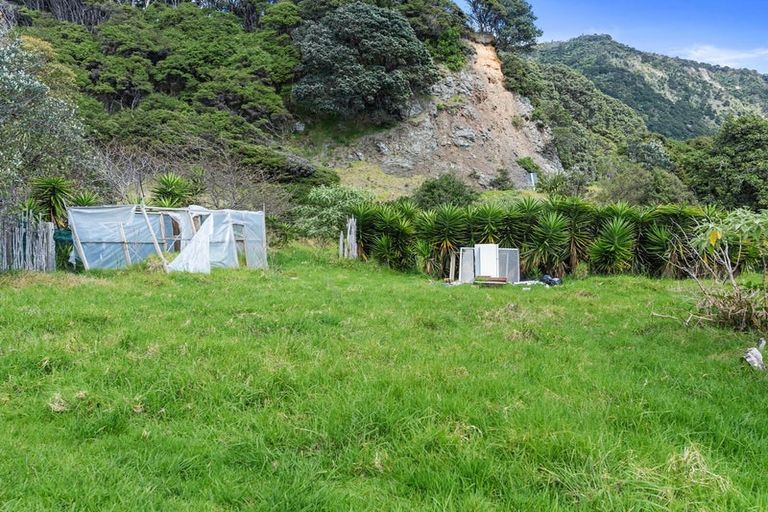 Photo of property in 8933 State Highway 35, Waihau Bay, Opotiki, 3199