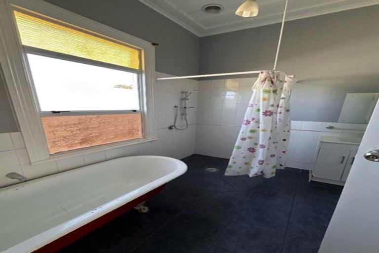 Photo of property in 116 Fairfield Road, Hawera, 4610