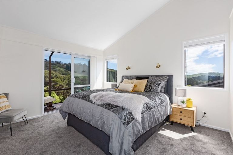 Photo of property in 54 Exploration Way, Whitby, Porirua, 5024