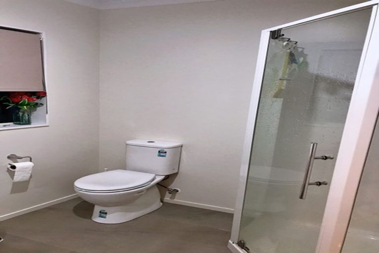 Photo of property in 24 Melksham Drive, Churton Park, Wellington, 6037