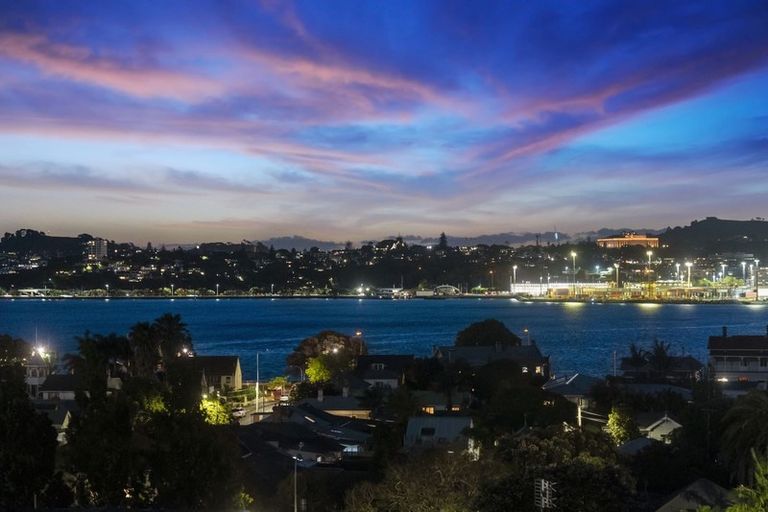 Photo of property in 7 Calliope Road, Devonport, Auckland, 0624