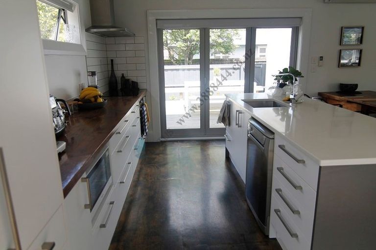 Photo of property in 50 Blair Avenue, Papanui, Christchurch, 8053