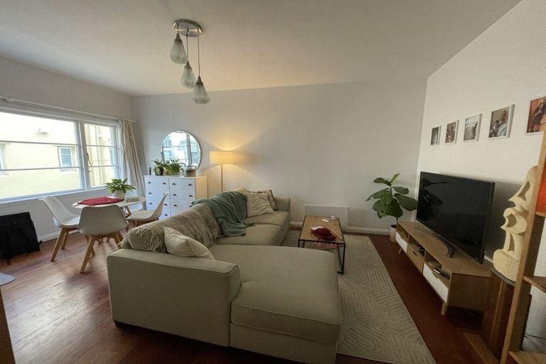 Photo of property in Boulcott Street Flats, 84a Boulcott Street, Wellington Central, Wellington, 6011